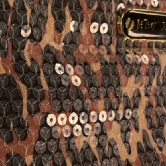 Betsey Johnson Animal Print Sequin Make Up Cosmetic Wristlet Bag rounded bottom. - Picture 4 of 10
